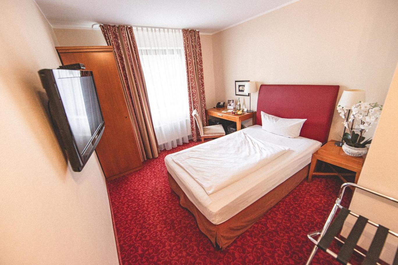 Plaza Inn ركلنغهاوزن المظهر الخارجي الصورة