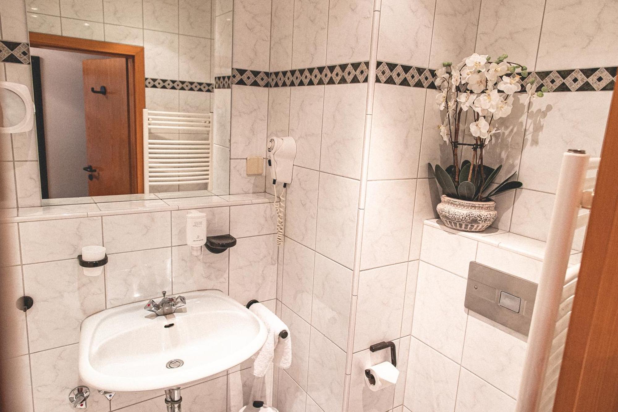 Plaza Inn ركلنغهاوزن المظهر الخارجي الصورة